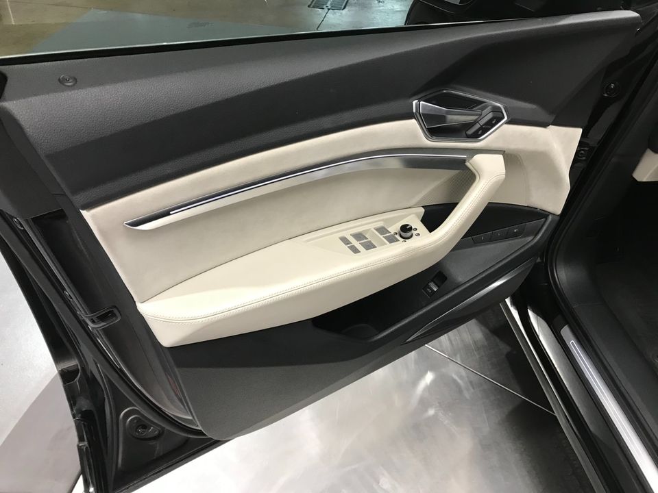 2019 Audi e-tron