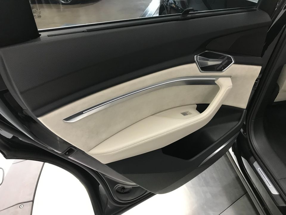 2019 Audi e-tron