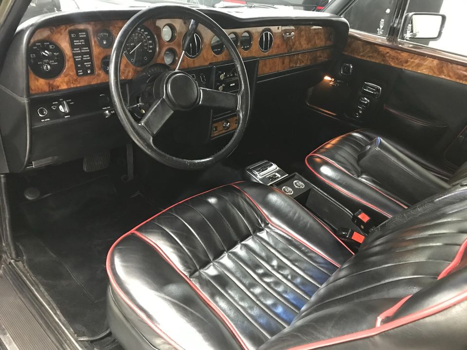 1985 ROLLS ROYCE CORNICHE