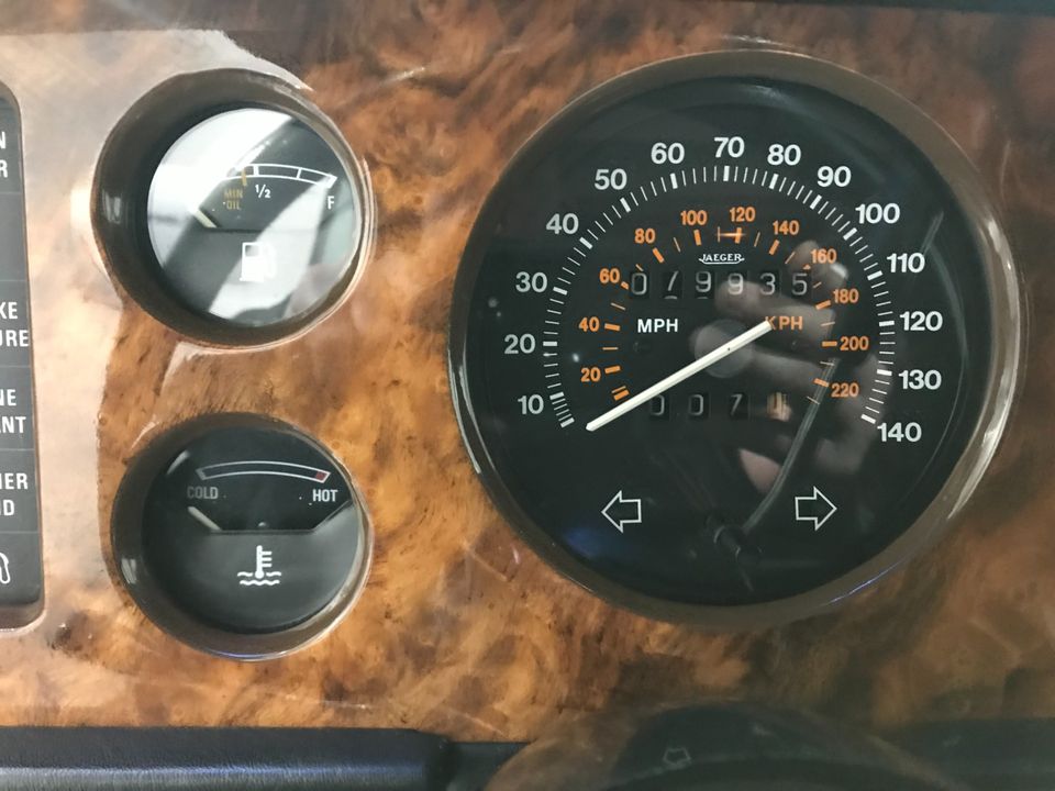1985 ROLLS ROYCE CORNICHE