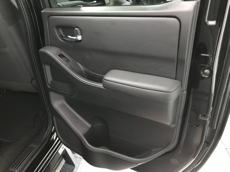 2023 Nissan Frontier