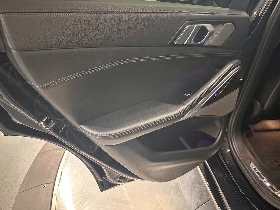 2023 BMW X6 M SPORT