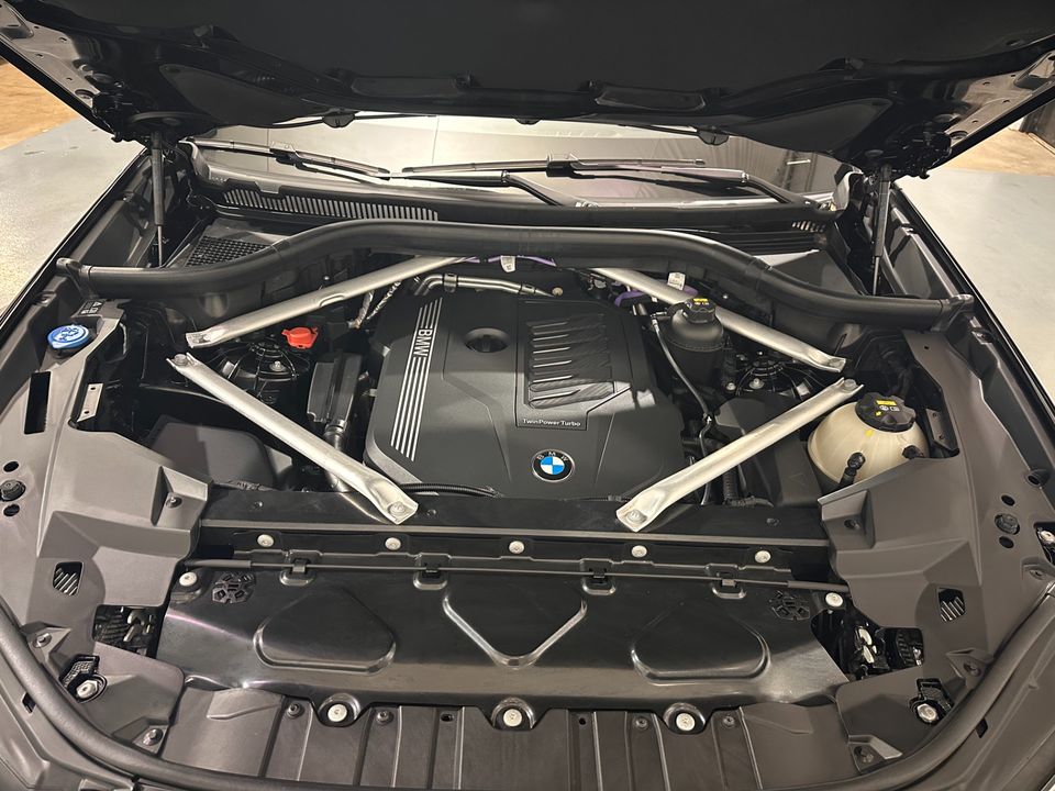 2023 BMW X6 M SPORT