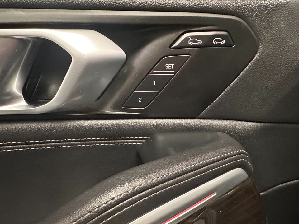 2023 BMW X6 M SPORT