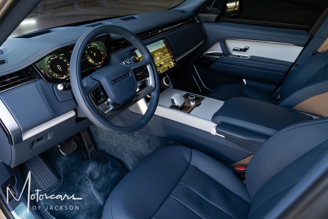 2023 Land Rover LWB Range Rover