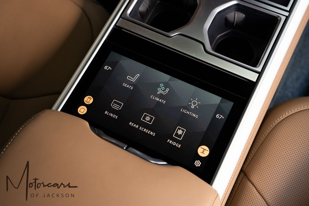 2023 Land Rover LWB Range Rover