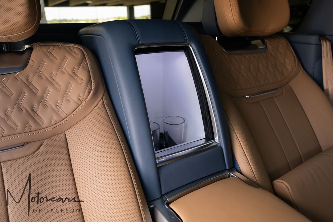 2023 Land Rover LWB Range Rover