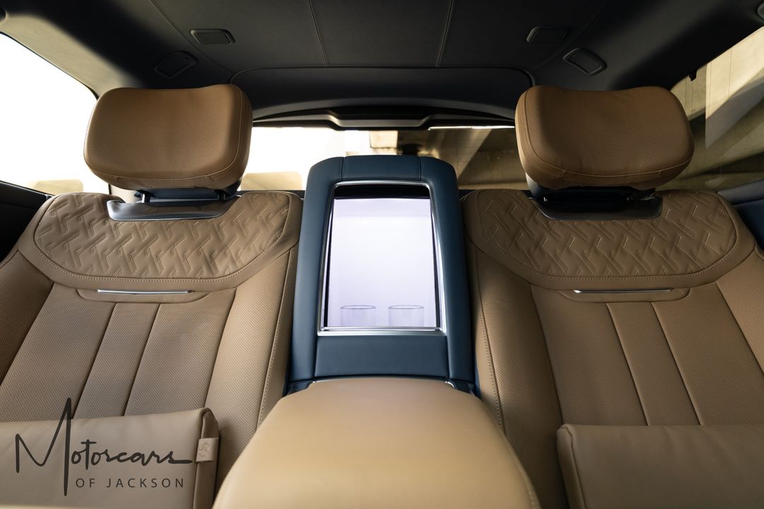 2023 Land Rover LWB Range Rover