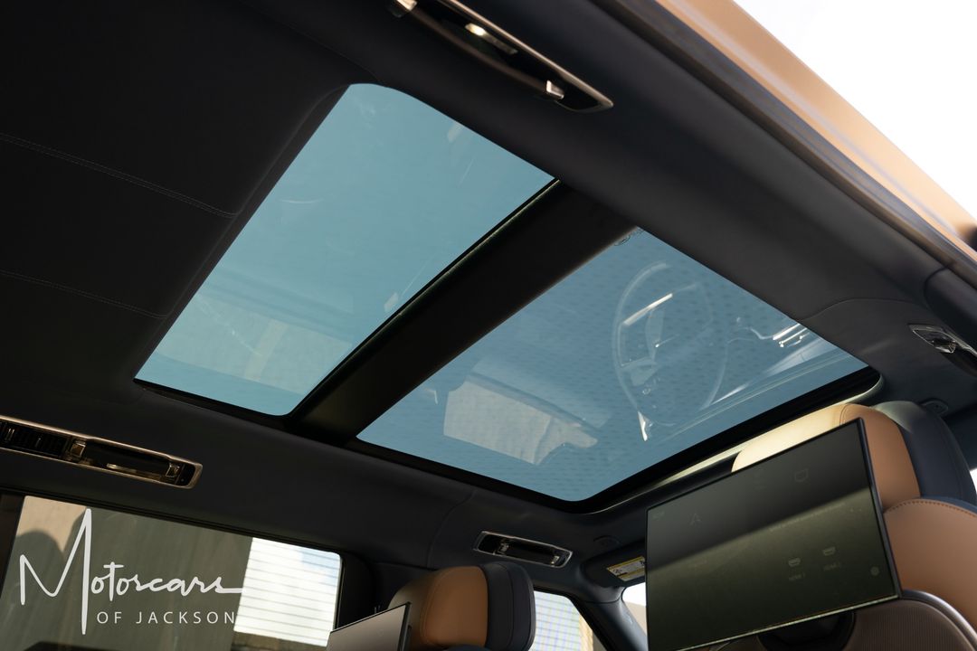 2023 Land Rover LWB Range Rover