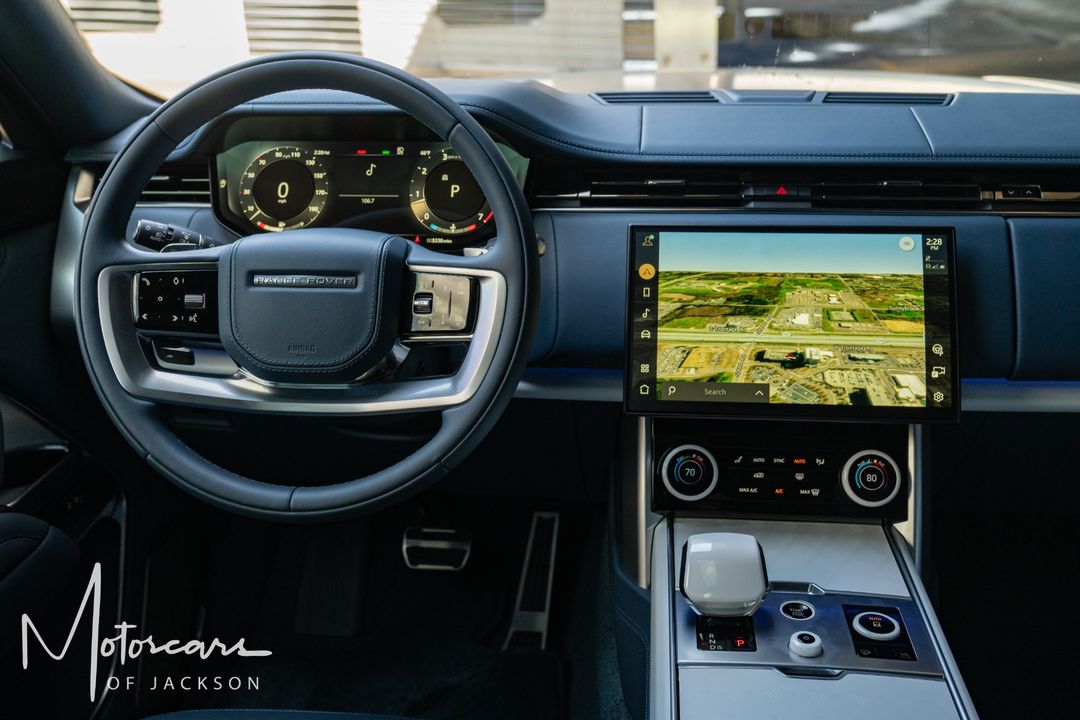 2023 Land Rover LWB Range Rover