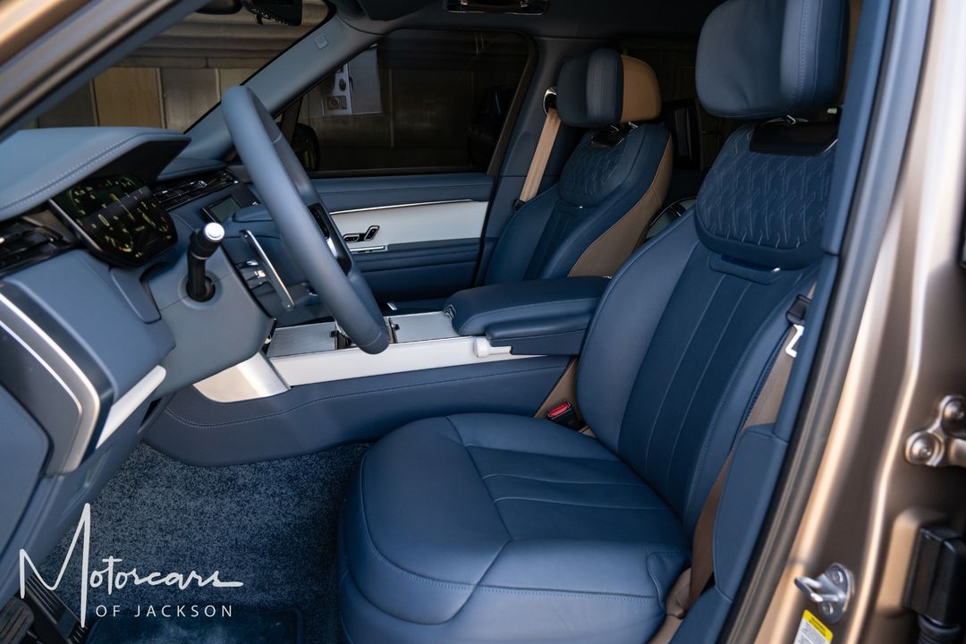2023 Land Rover LWB Range Rover