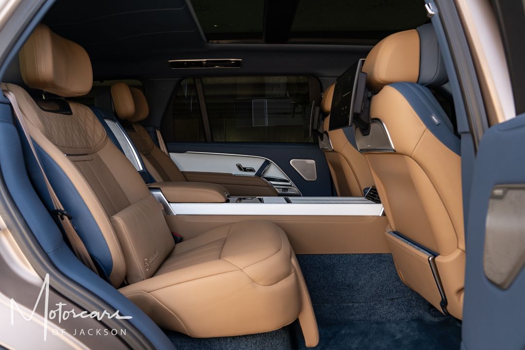 2023 Land Rover LWB Range Rover