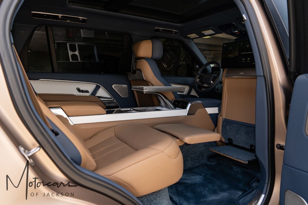 2023 Land Rover LWB Range Rover