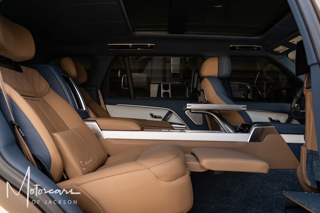 2023 Land Rover LWB Range Rover