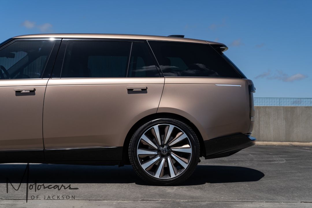 2023 Land Rover LWB Range Rover