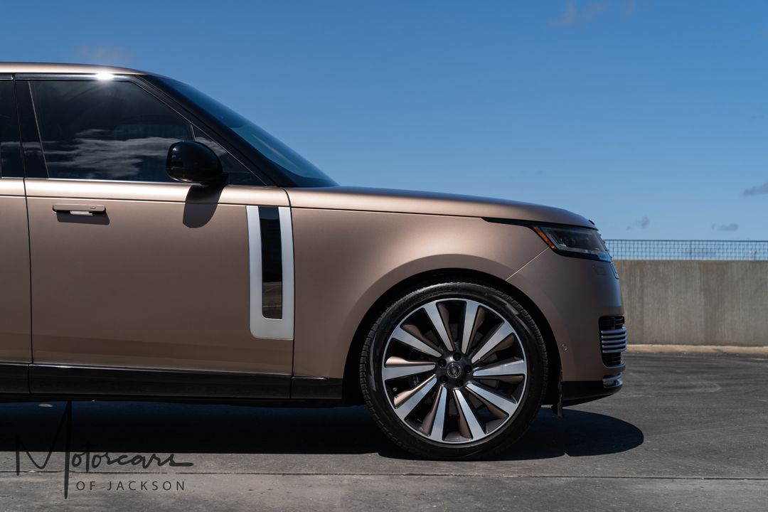 2023 Land Rover LWB Range Rover