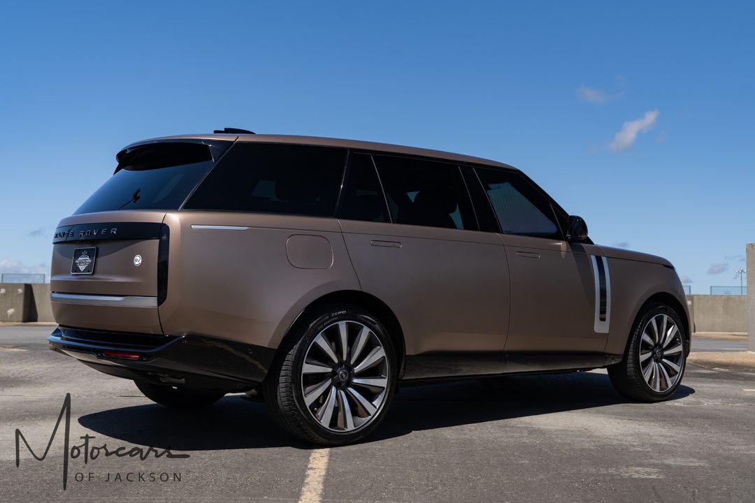 2023 Land Rover LWB Range Rover