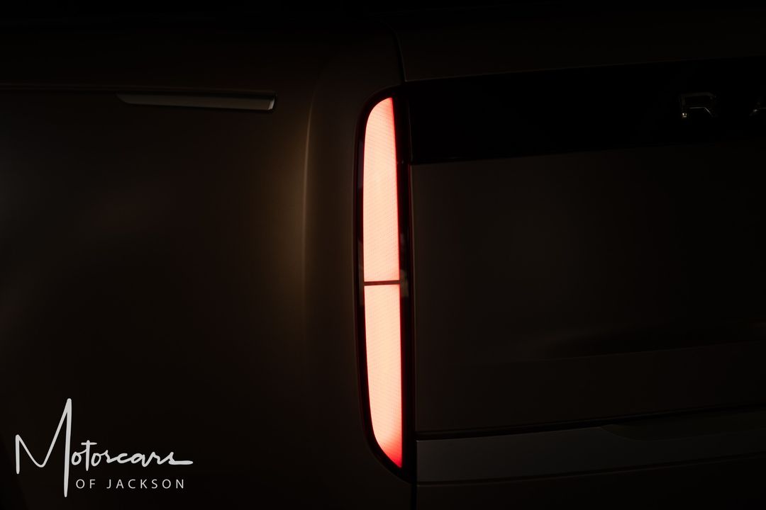 2023 Land Rover LWB Range Rover
