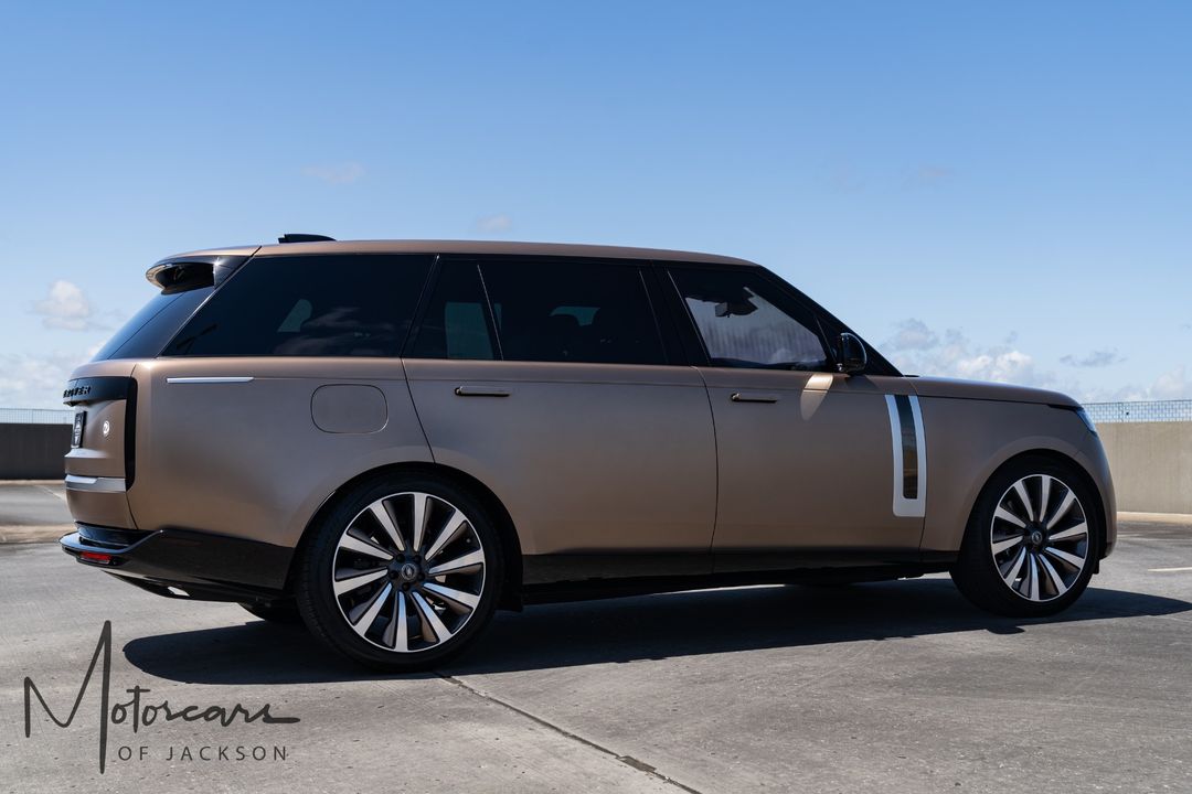 2023 Land Rover LWB Range Rover