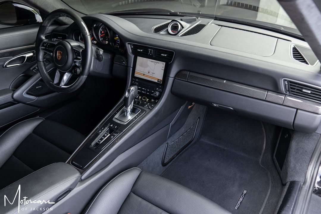 2017 Porsche 911