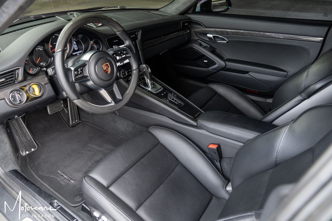 2017 Porsche 911