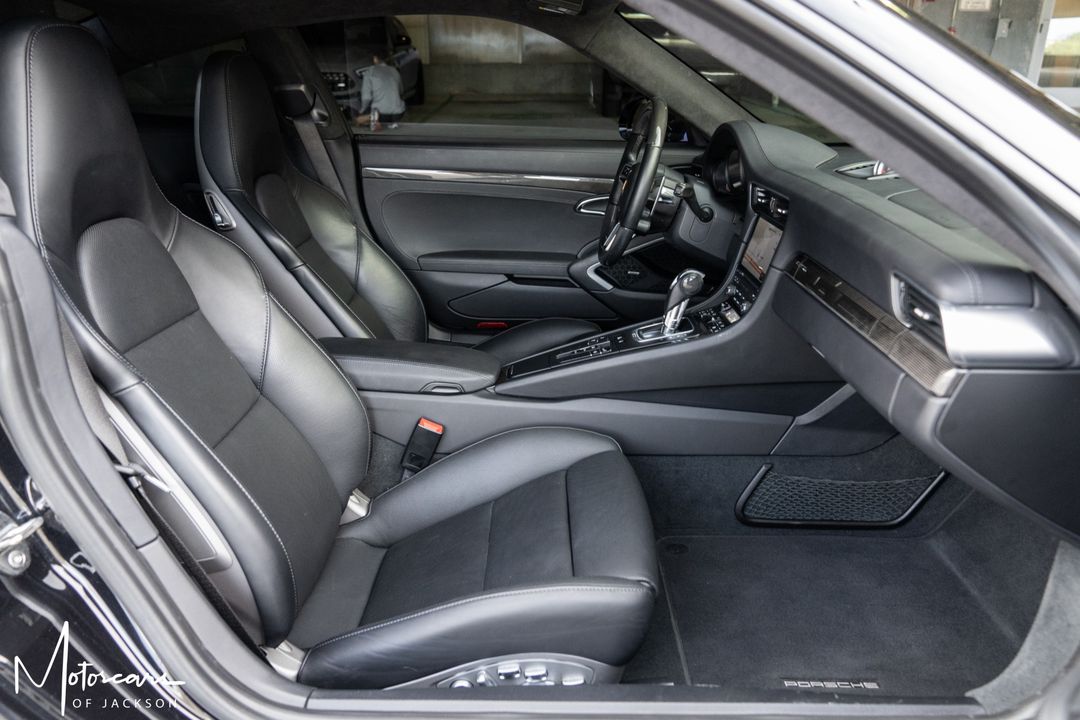 2017 Porsche 911