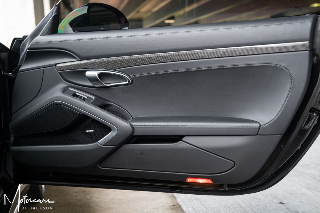 2017 Porsche 911