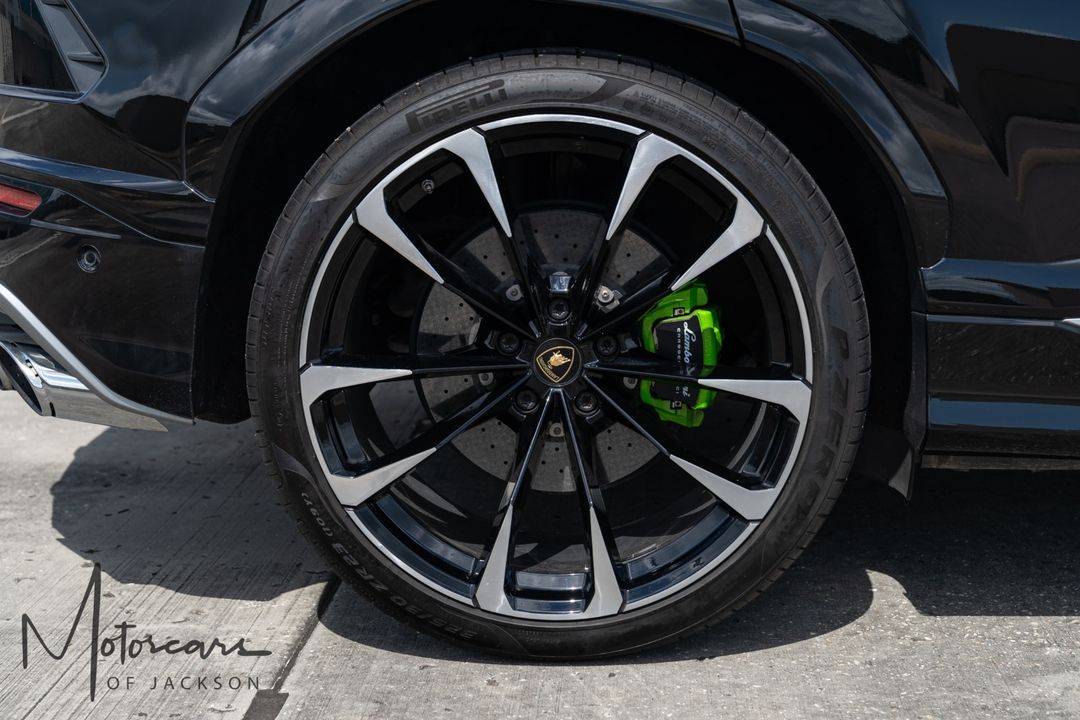 2019 Lamborghini Urus