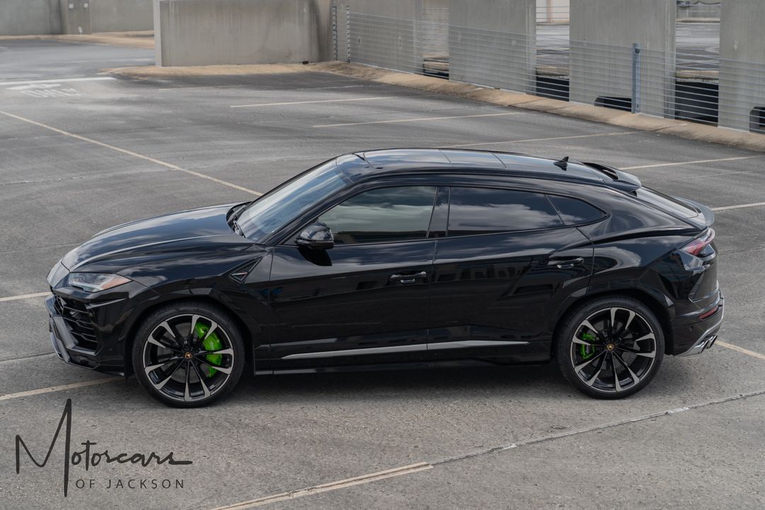 2019 Lamborghini Urus