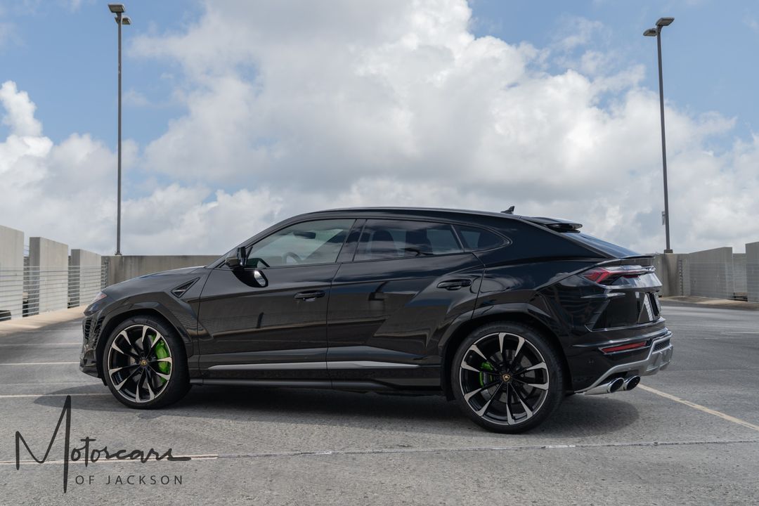 2019 Lamborghini Urus