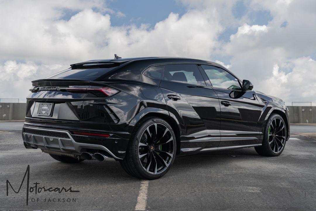 2019 Lamborghini Urus