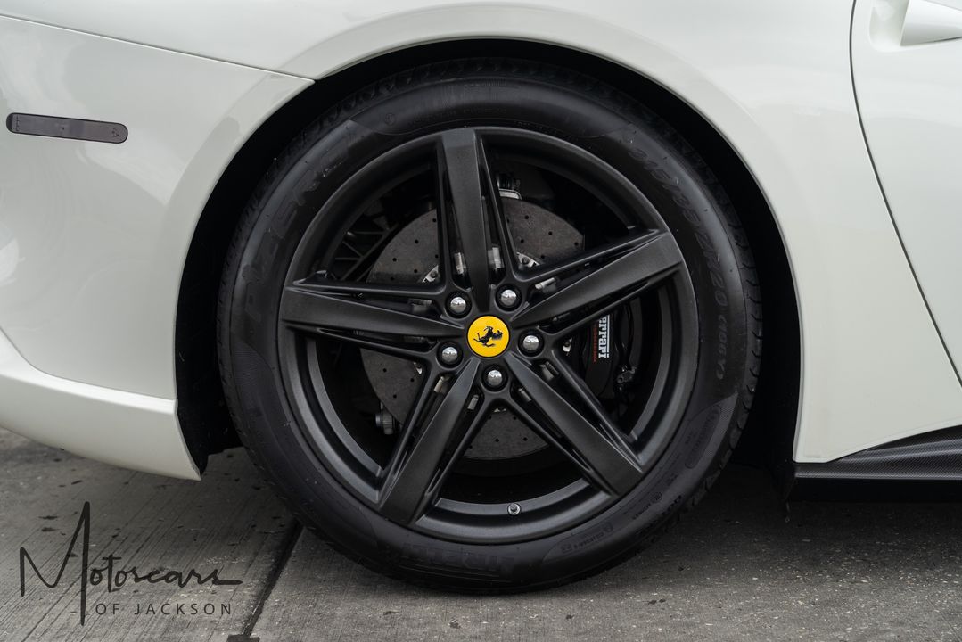 2015 Ferrari F12berlinetta