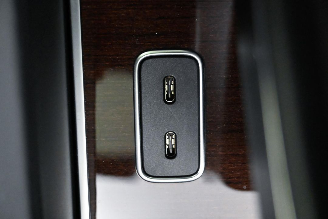 2022 Mercedes-Benz Maybach GLS600 4MATIC