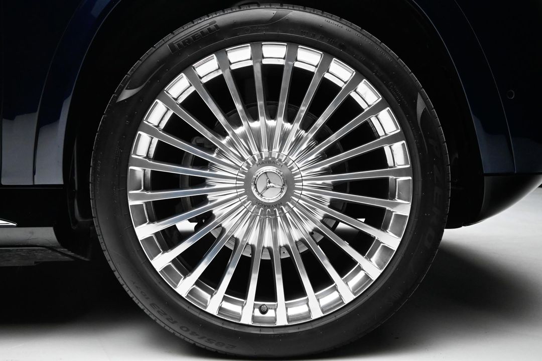 2022 Mercedes-Benz Maybach GLS600 4MATIC