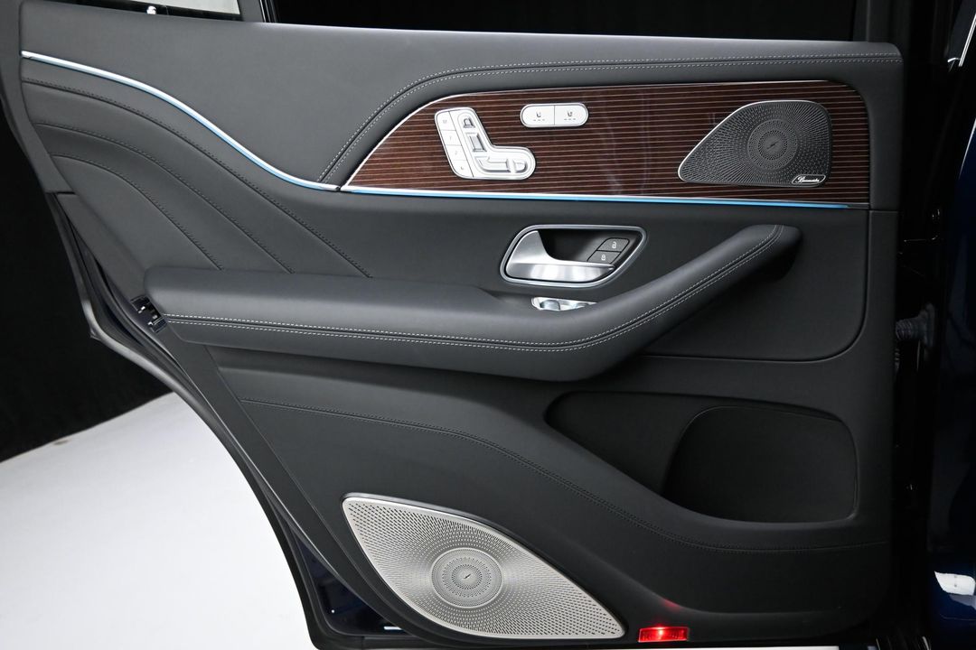 2022 Mercedes-Benz Maybach GLS600 4MATIC