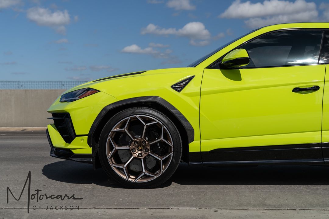2023 Lamborghini Urus