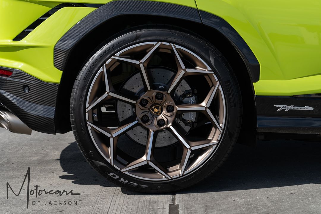 2023 Lamborghini Urus