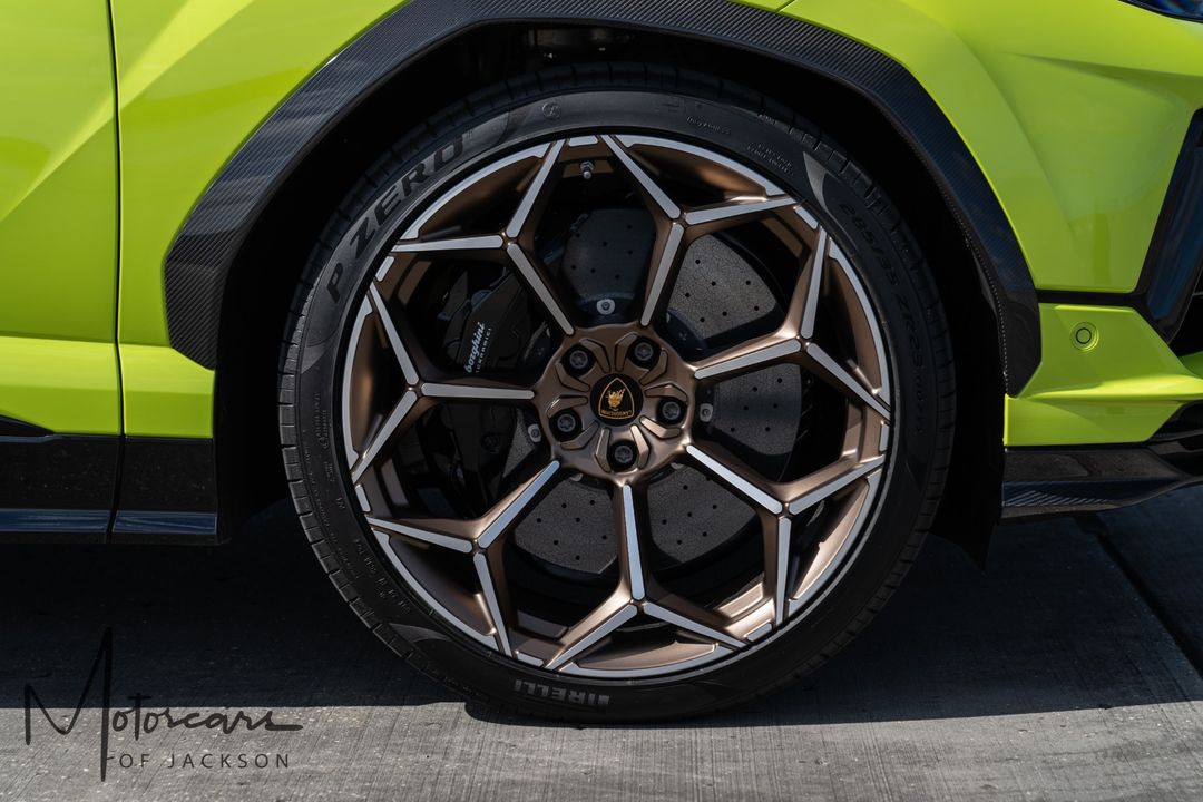 2023 Lamborghini Urus