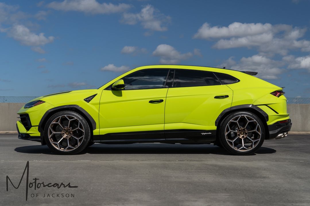 2023 Lamborghini Urus