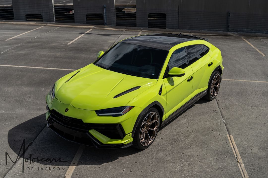 2023 Lamborghini Urus