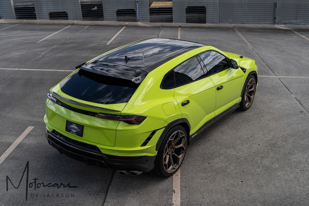 2023 Lamborghini Urus
