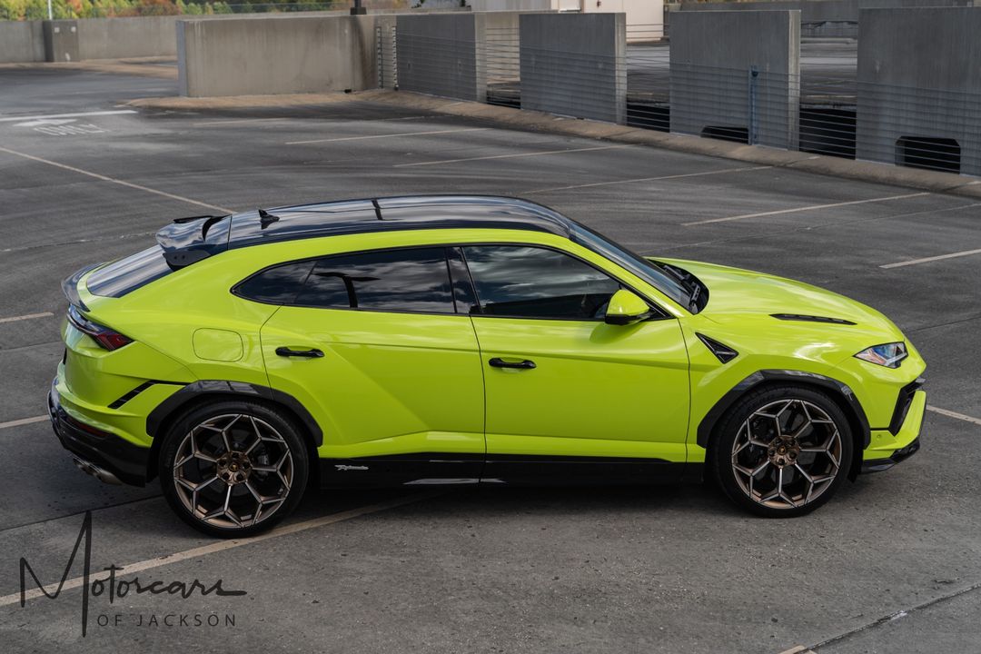 2023 Lamborghini Urus