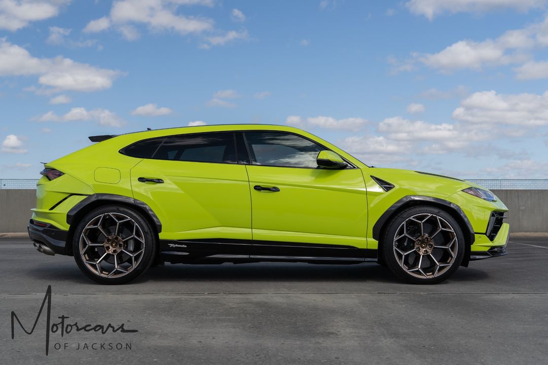 2023 Lamborghini Urus
