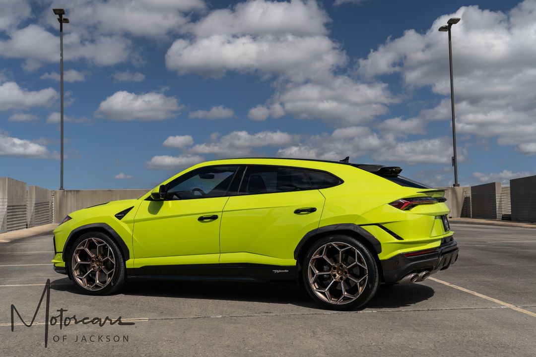 2023 Lamborghini Urus