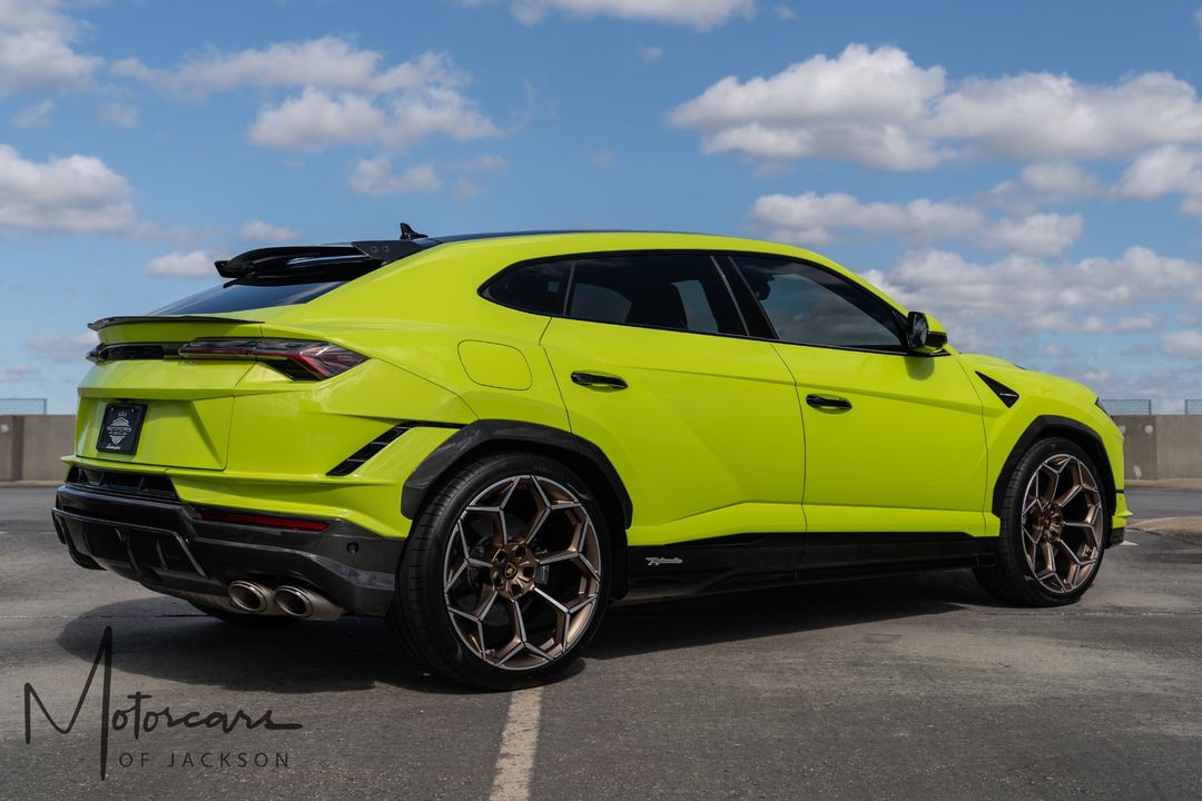 2023 Lamborghini Urus