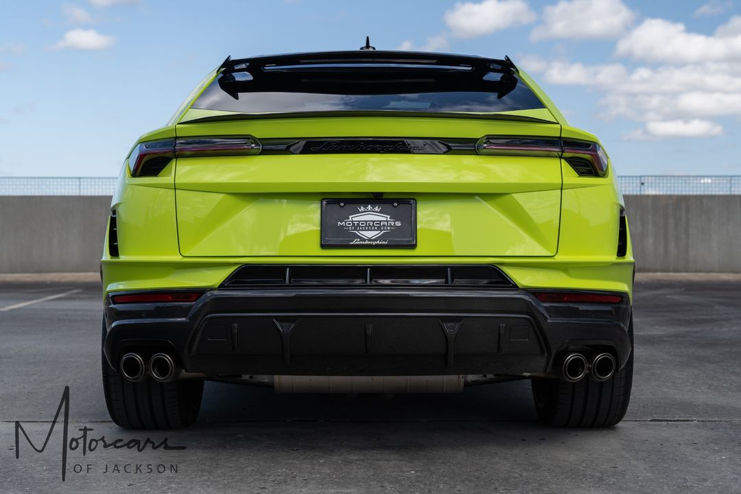 2023 Lamborghini Urus