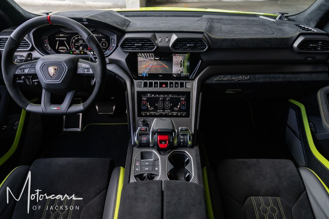 2023 Lamborghini Urus