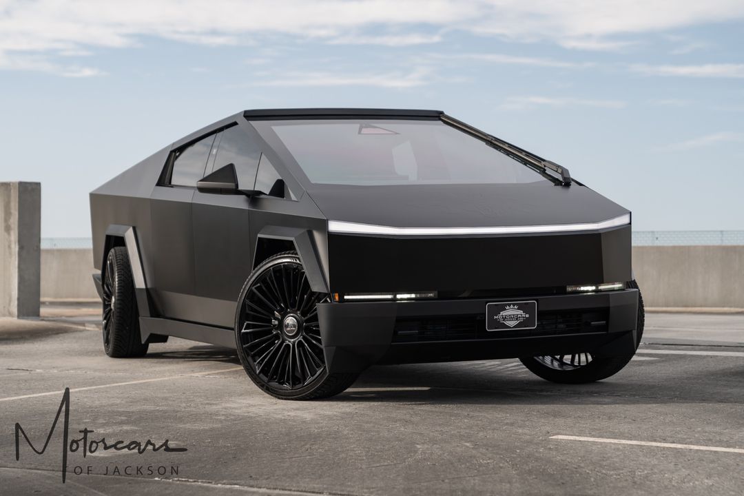 2024 Tesla Cybertruck