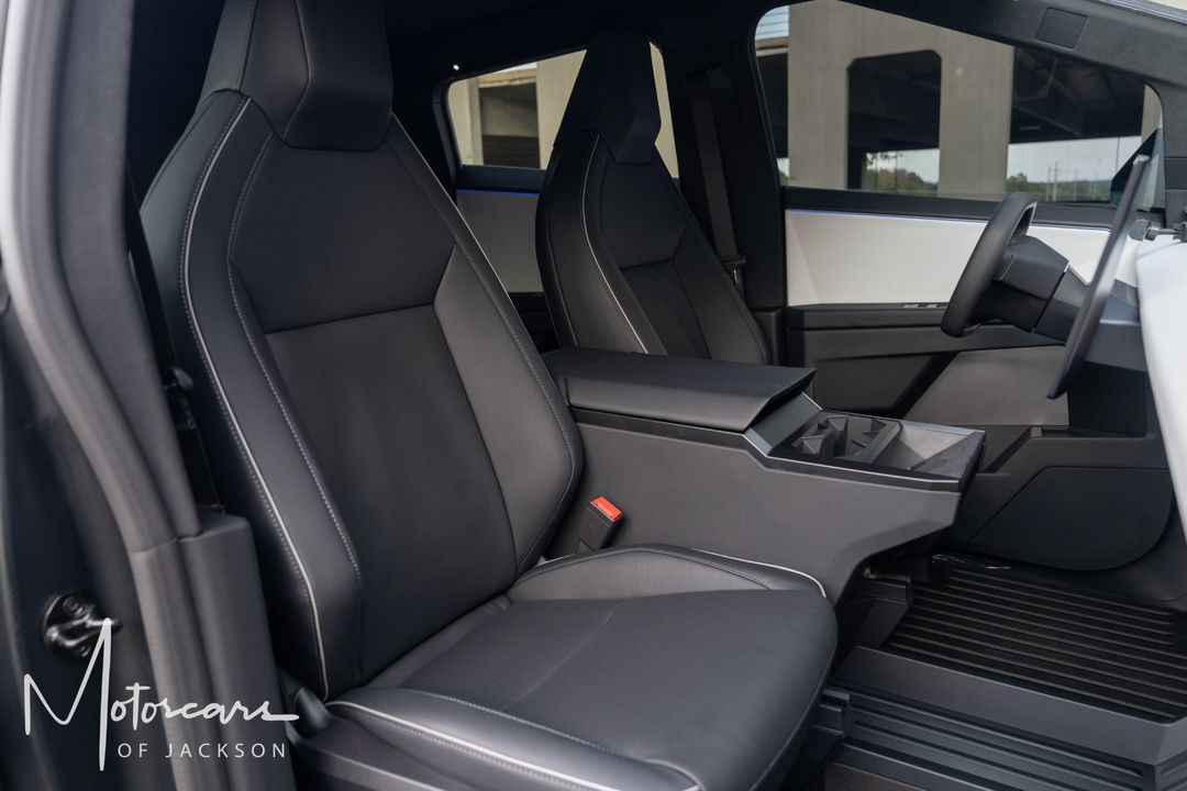 2024 Tesla Cybertruck