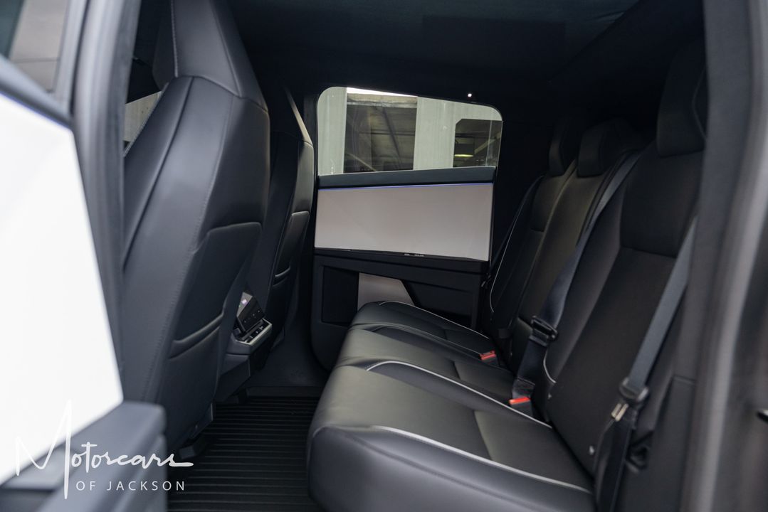 2024 Tesla Cybertruck